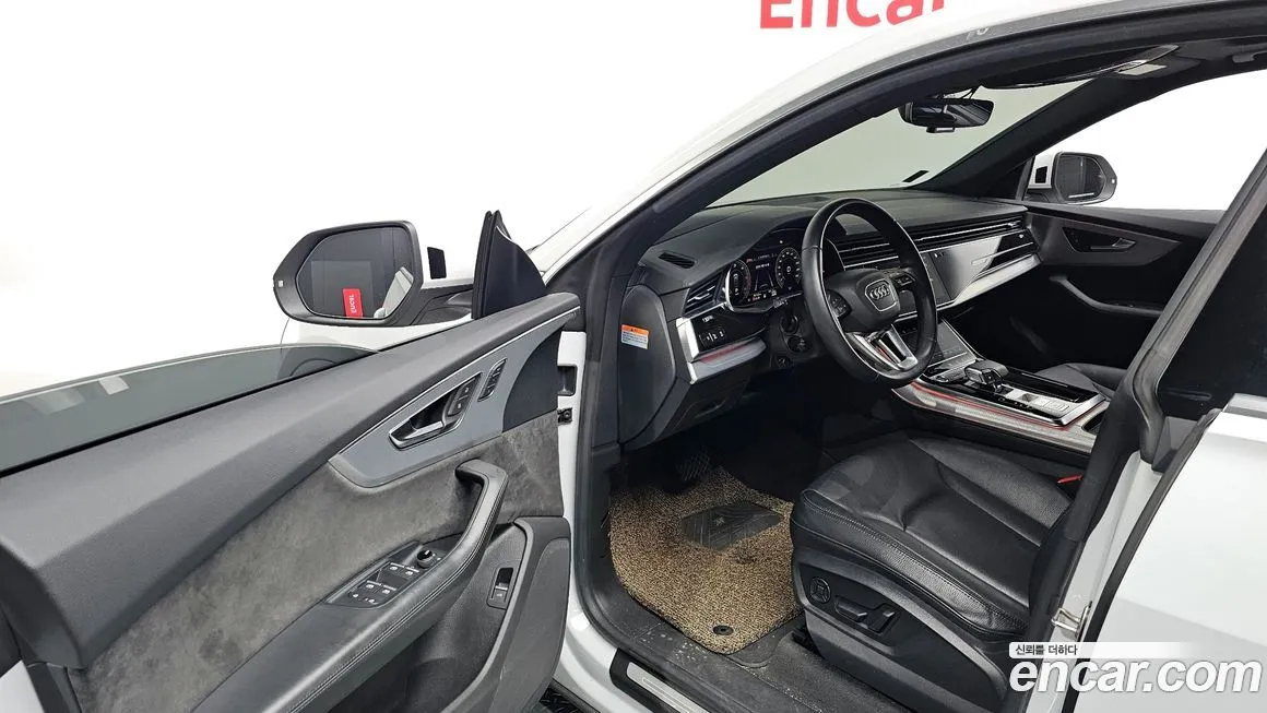 Audi Q8 2021 из KR, фото 10