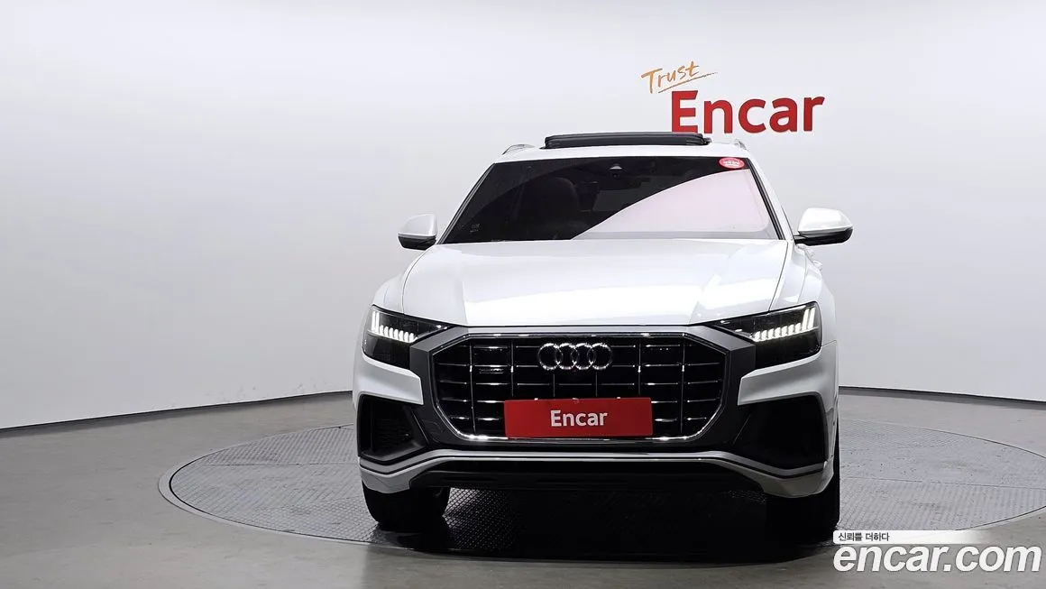 Audi Q8 2021 из KR, фото 3