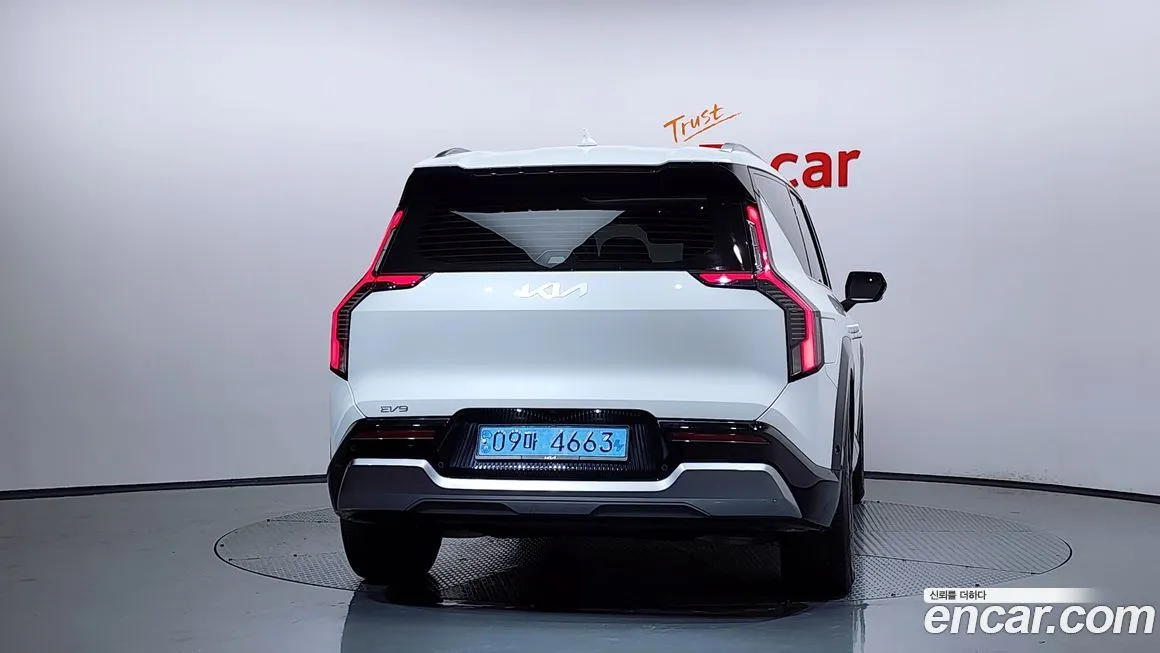 Kia EV9 — фото 4
