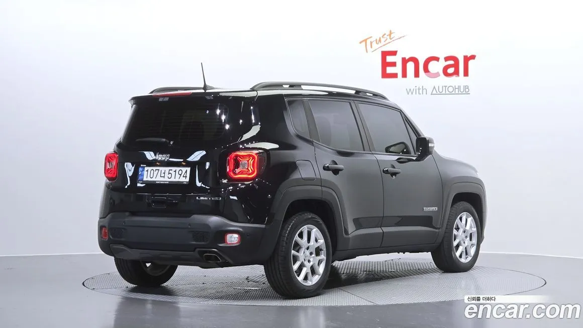 Jeep Renegade 2021 из KR, фото 2