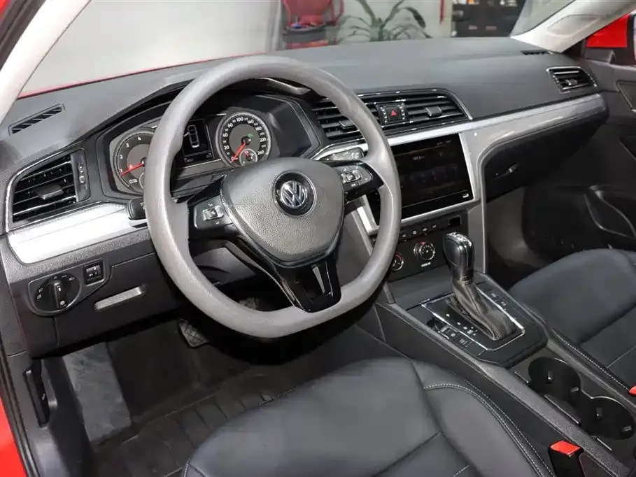 Volkswagen Lamando 2021 из CN, фото 10