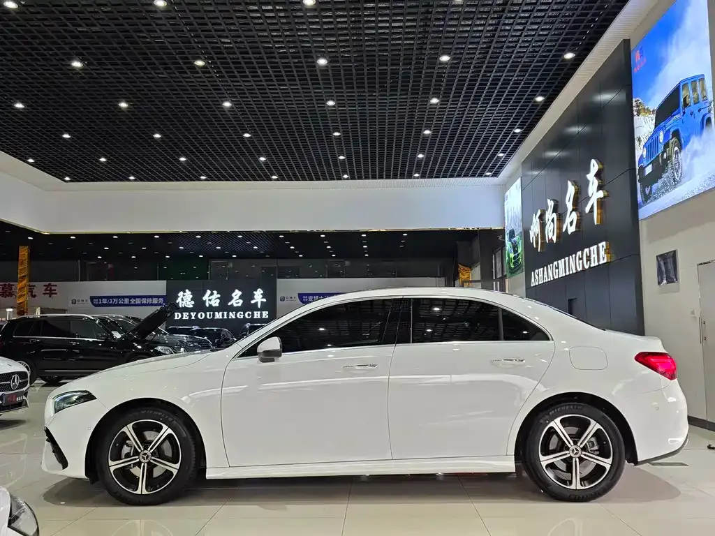Mercedes-Benz A-Class 2024 из CN, фото 5