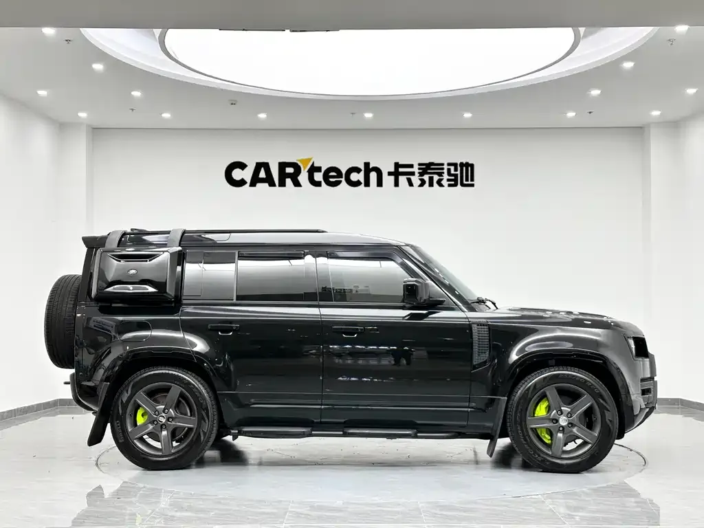 Land Rover Defender — фото 4