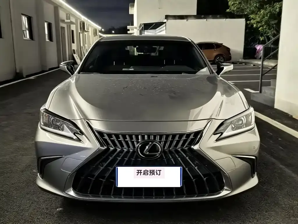 Lexus ES 2022 из CN, фото 1