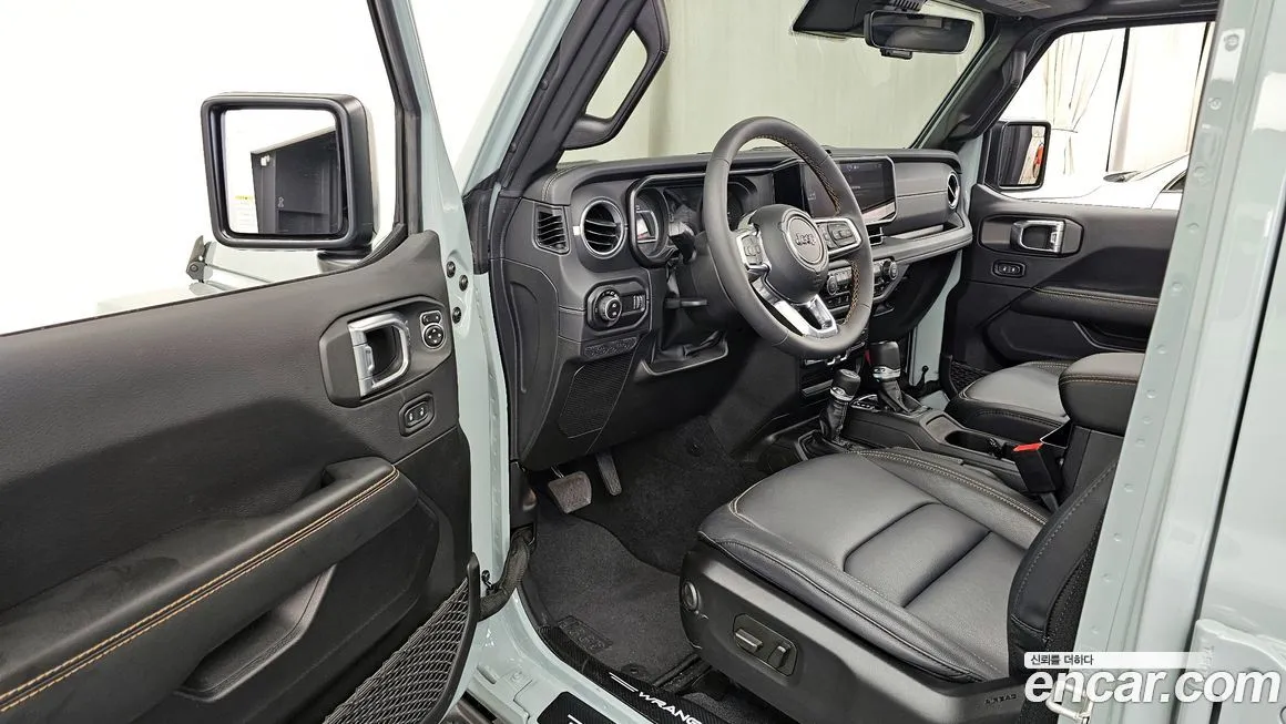 Jeep Wrangler 2024 из KR, фото 10