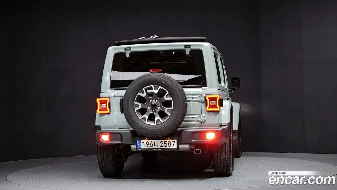 Jeep Wrangler 2024 из KR, фото 4