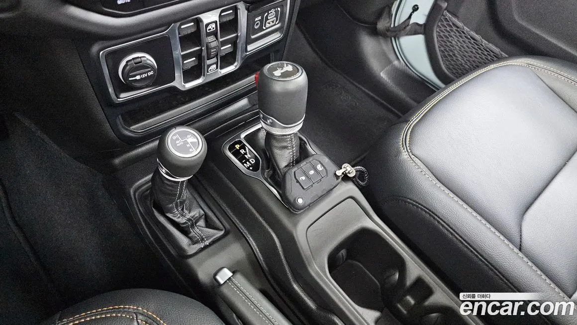 Jeep Wrangler 2024 из KR, фото 9