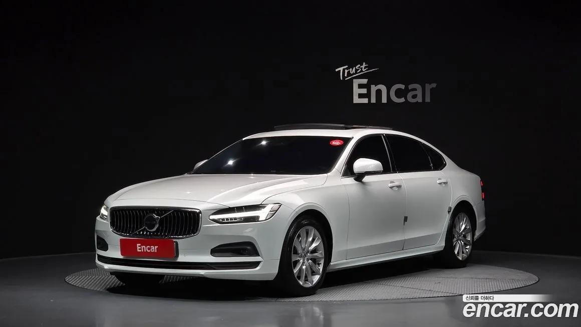 Volvo S90