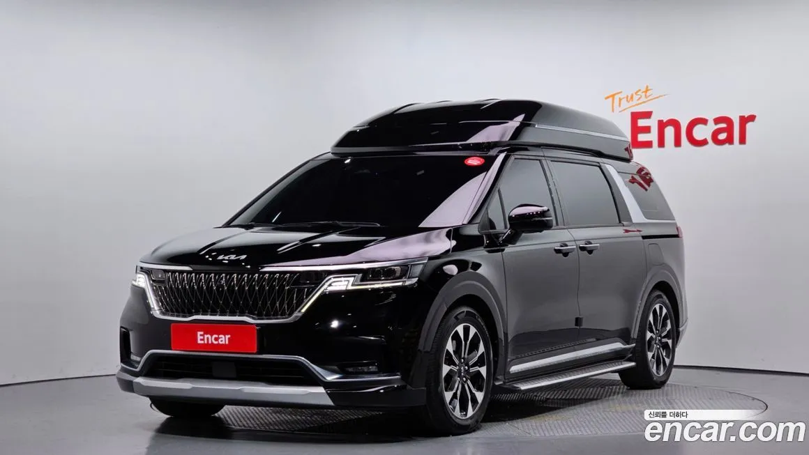 Kia Carnival — фото 1
