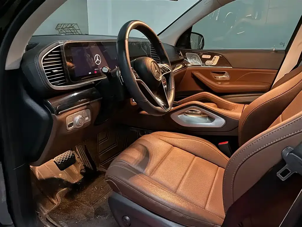 Mercedes-Benz GLE — фото 7