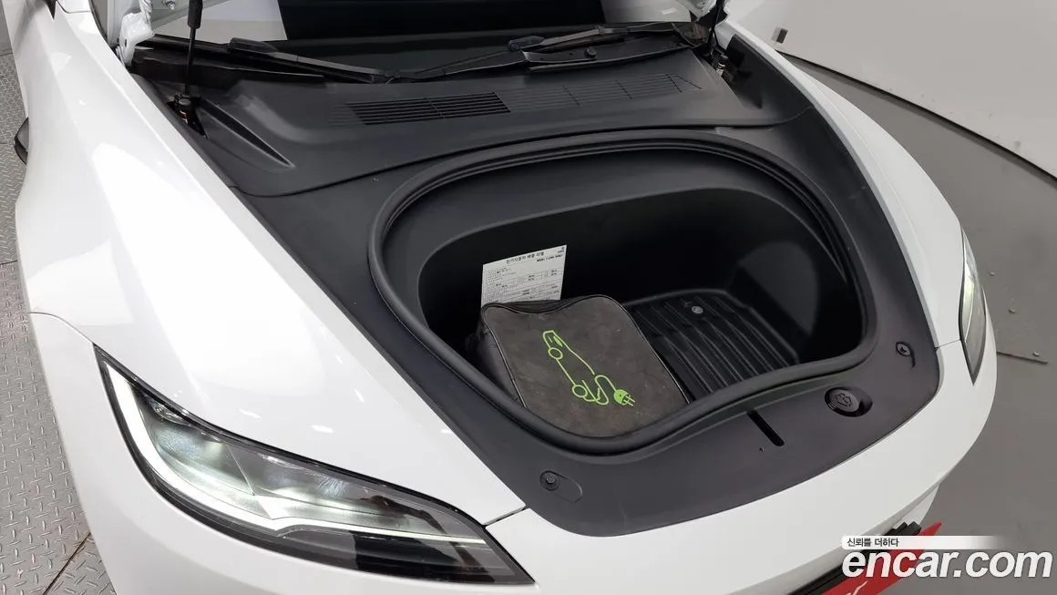 Tesla Model 3 — фото 6