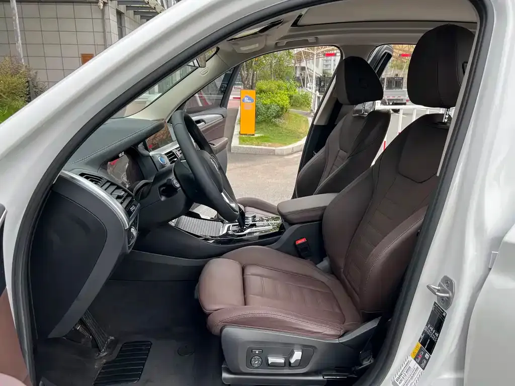 BMW iX3 2021 из CN, фото 10