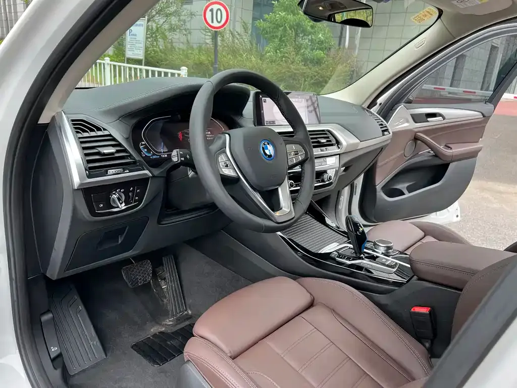 BMW iX3 2021 из CN, фото 9