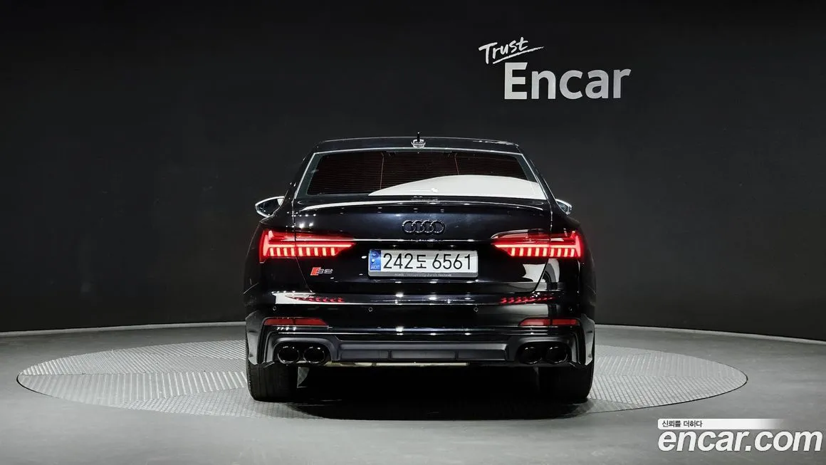 Audi S6 2021 из KR, фото 4