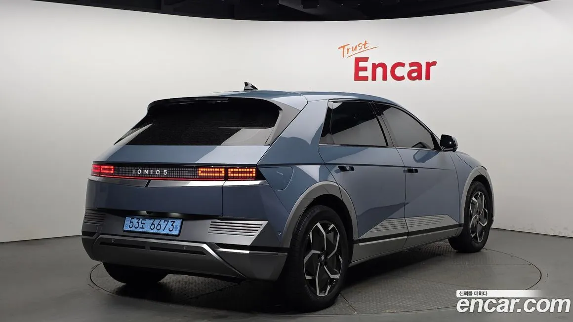 Hyundai Ioniq5 — фото 2