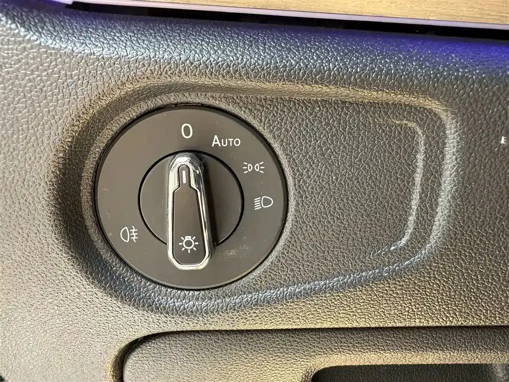 Volkswagen Passat — фото 9