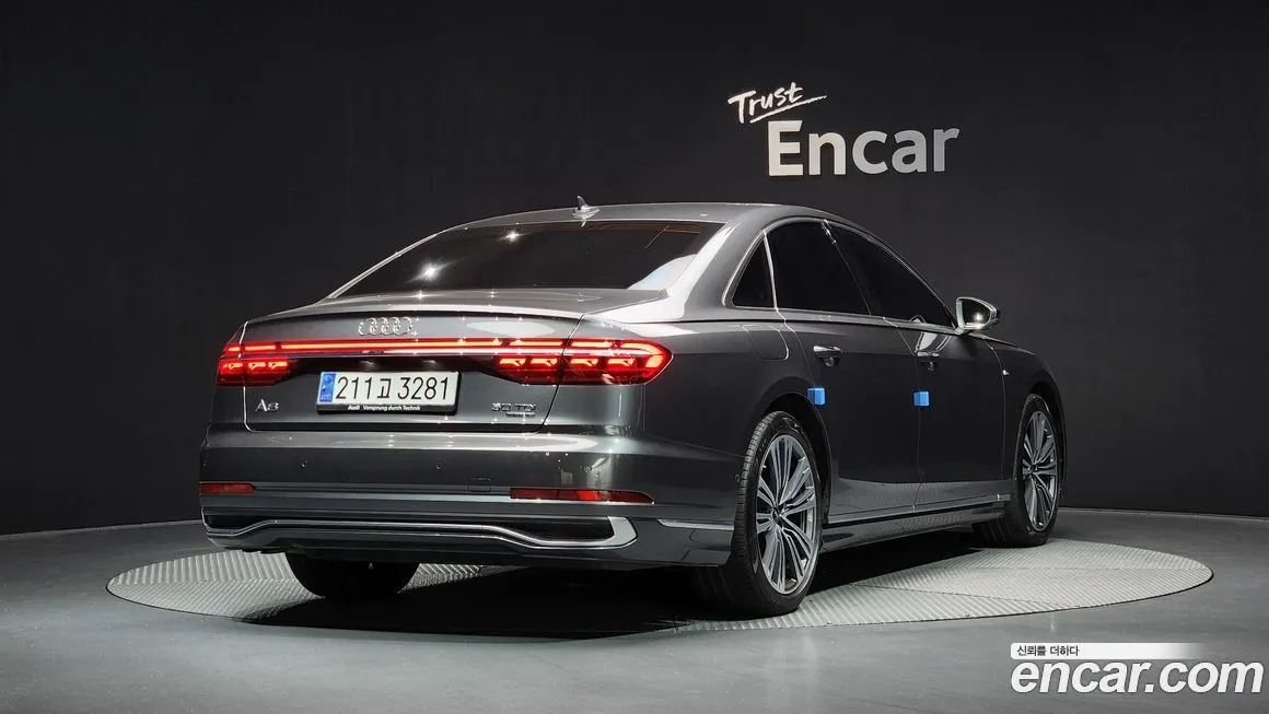 Audi A8 2023 из KR, фото 2