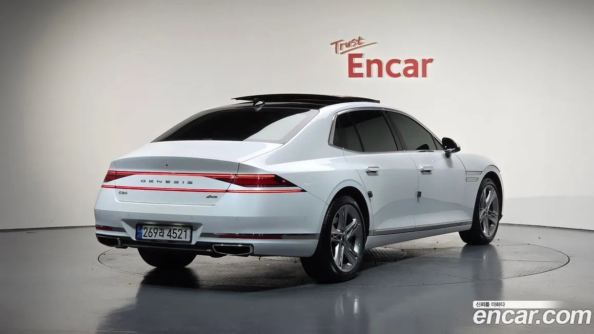 Genesis G90 2022 из KR, фото 2