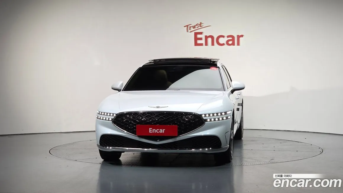 Genesis G90 2022 из KR, фото 3