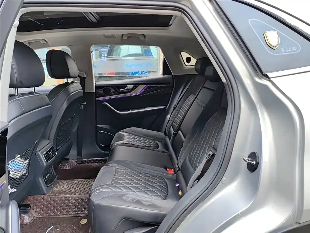 Hongqi HS5 2021 из CN, фото 8