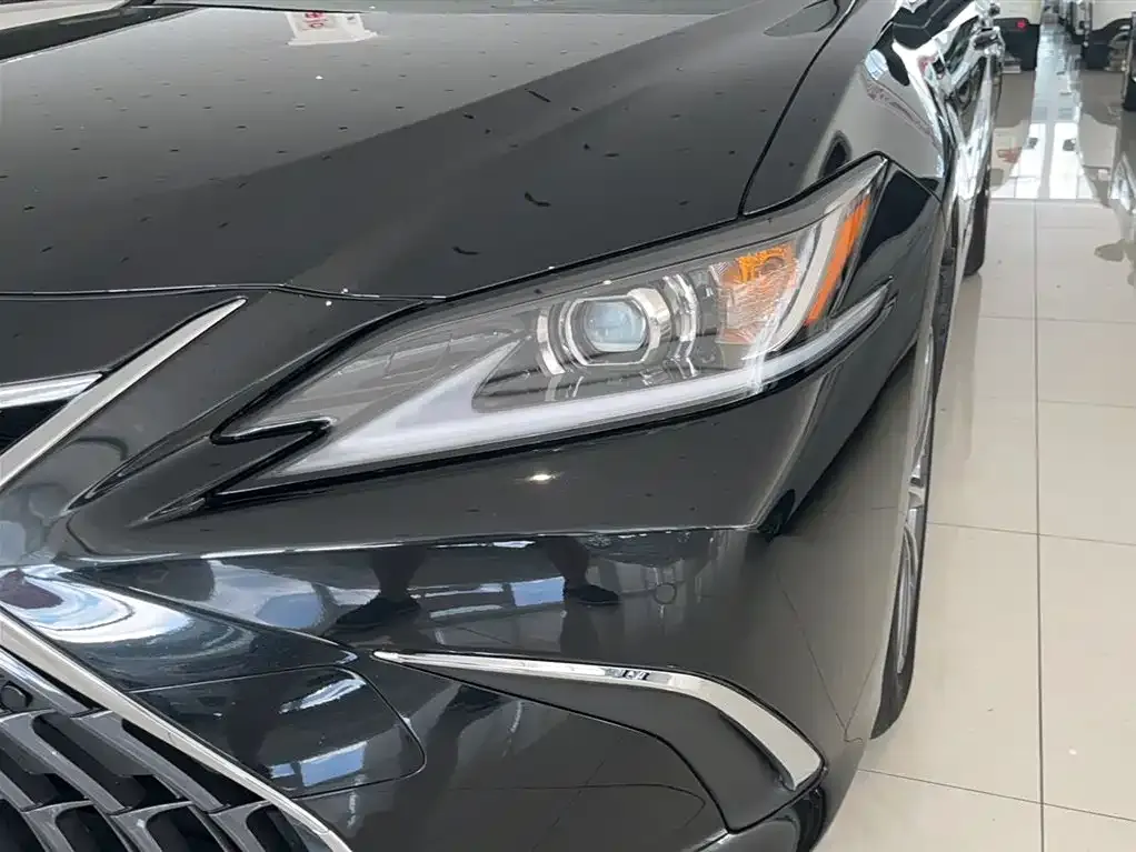 Lexus ES 2024 из CN, фото 3