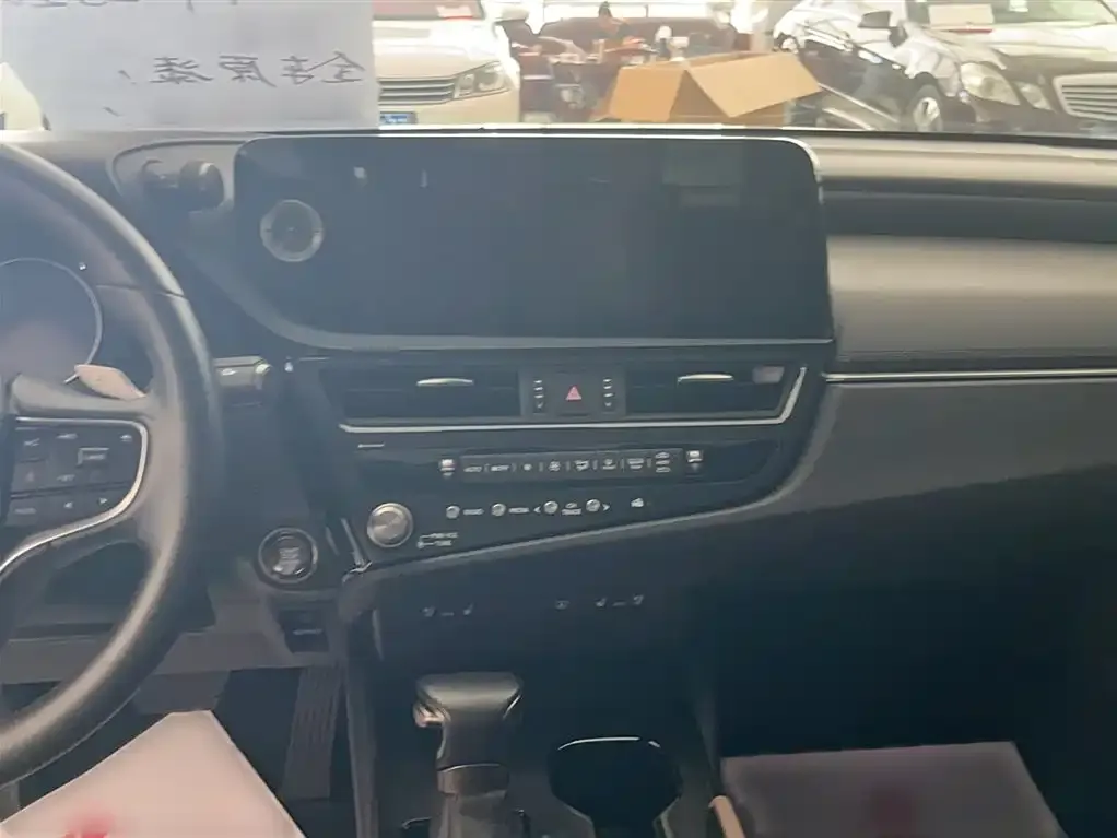 Lexus ES 2024 из CN, фото 8