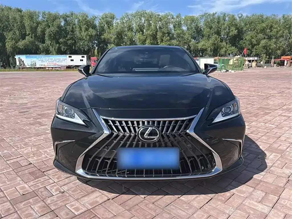Lexus ES 2024 из CN, фото 9