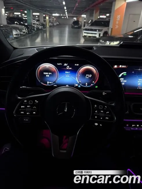 Mercedes-Benz GLE-Class — фото 10