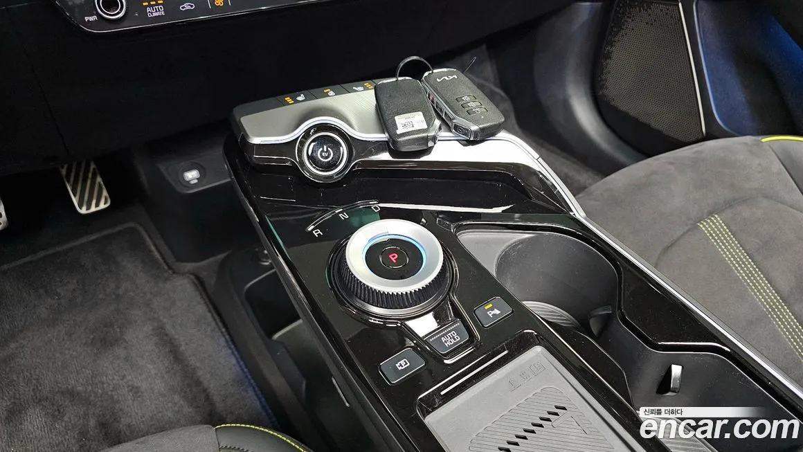 Kia EV6 — фото 9