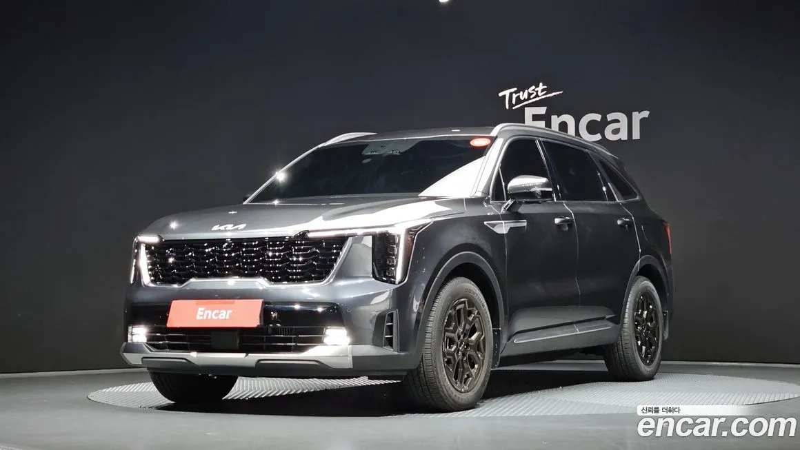 Kia Sorento — фото 1