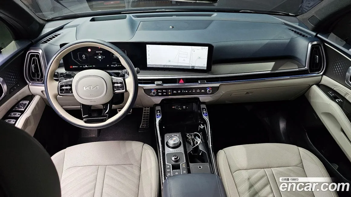 Kia Sorento — фото 7