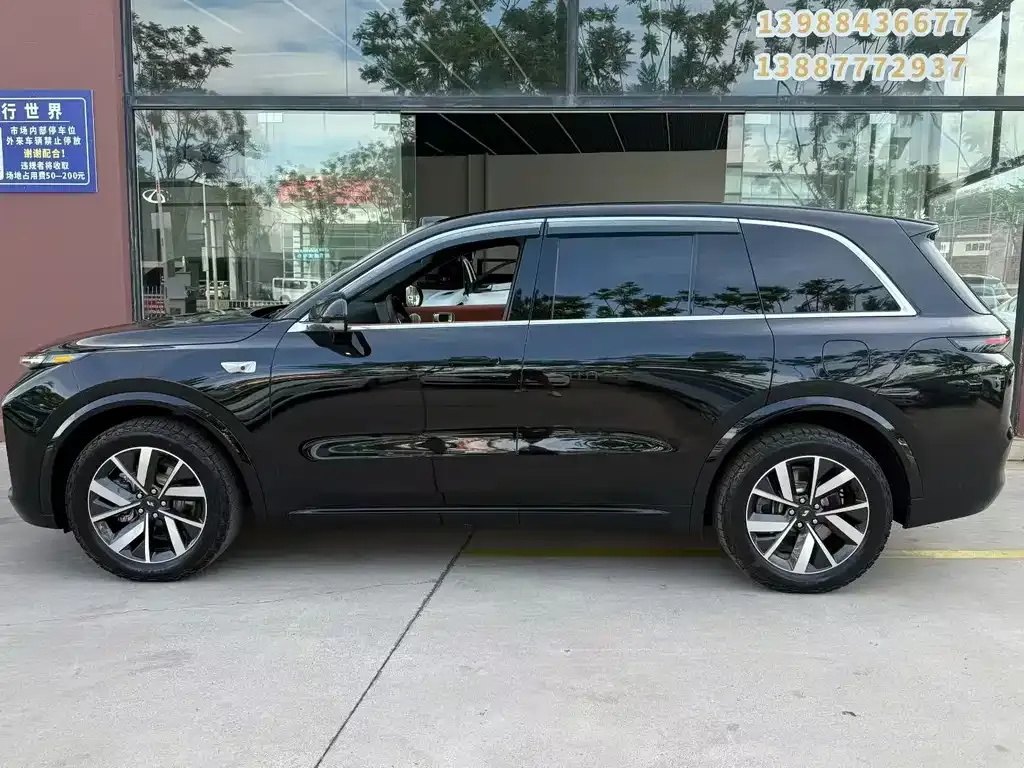 Li Auto L8 2023 из CN, фото 3