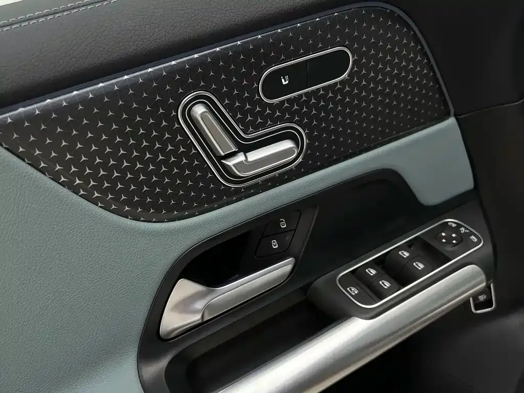 Mercedes-Benz GLA 2025 из CN, фото 10