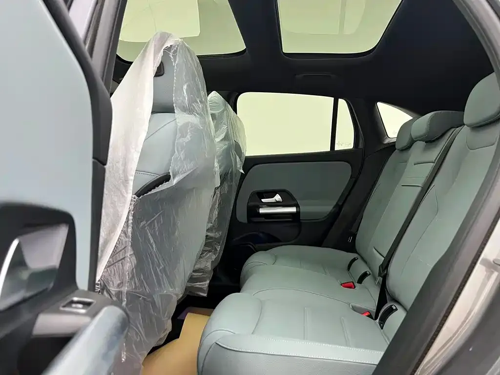 Mercedes-Benz GLA 2025 из CN, фото 5