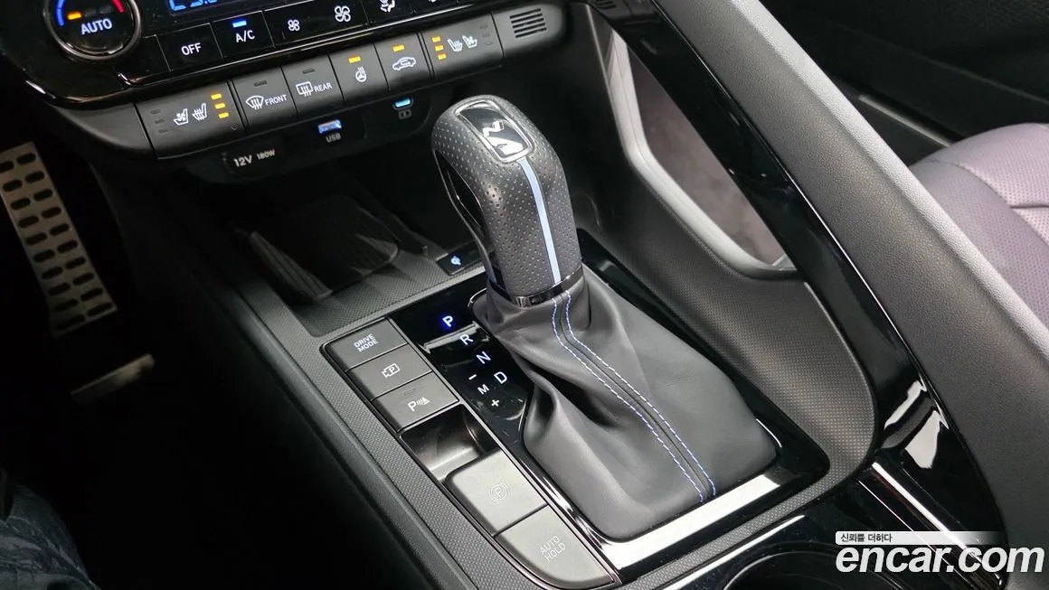 Hyundai AVANTE — фото 9