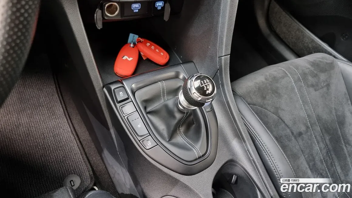 Hyundai Veloster 2023 из KR, фото 9