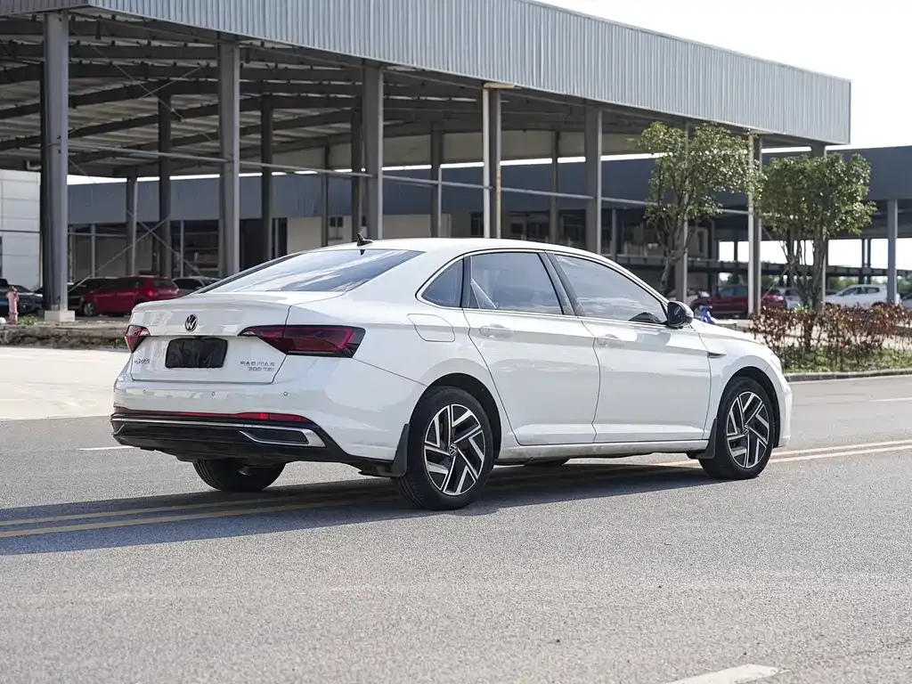 Volkswagen Sagitar 2022 из CN, фото 6