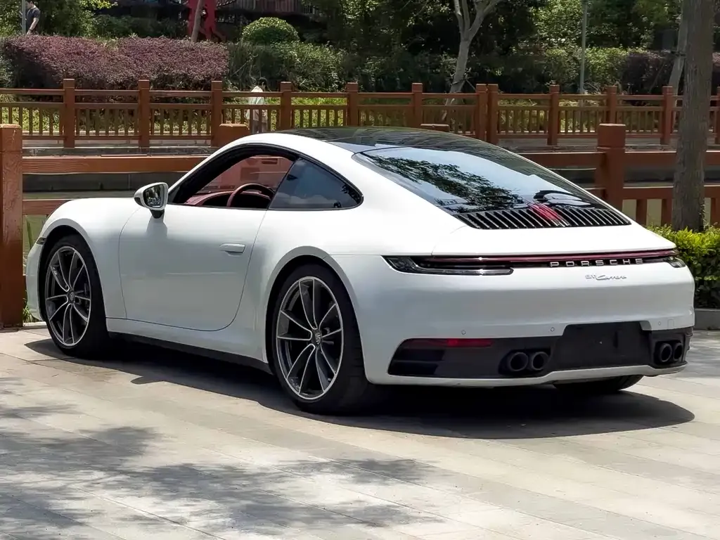 Porsche 911 2021 из CN, фото 6