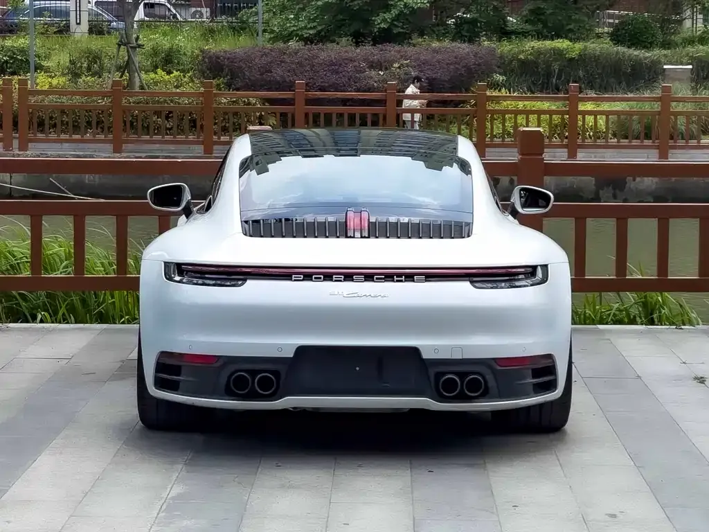 Porsche 911 2021 из CN, фото 8