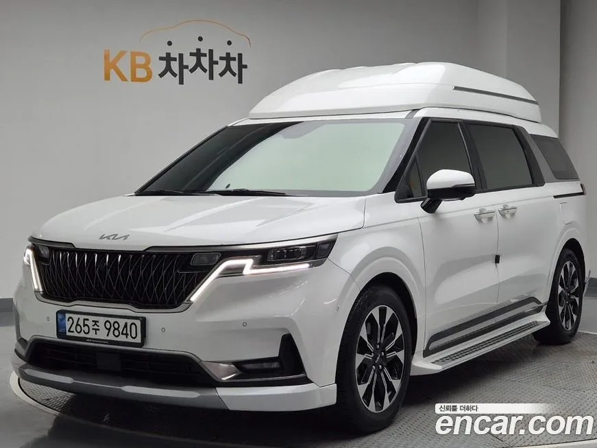 Kia Carnival — фото 1