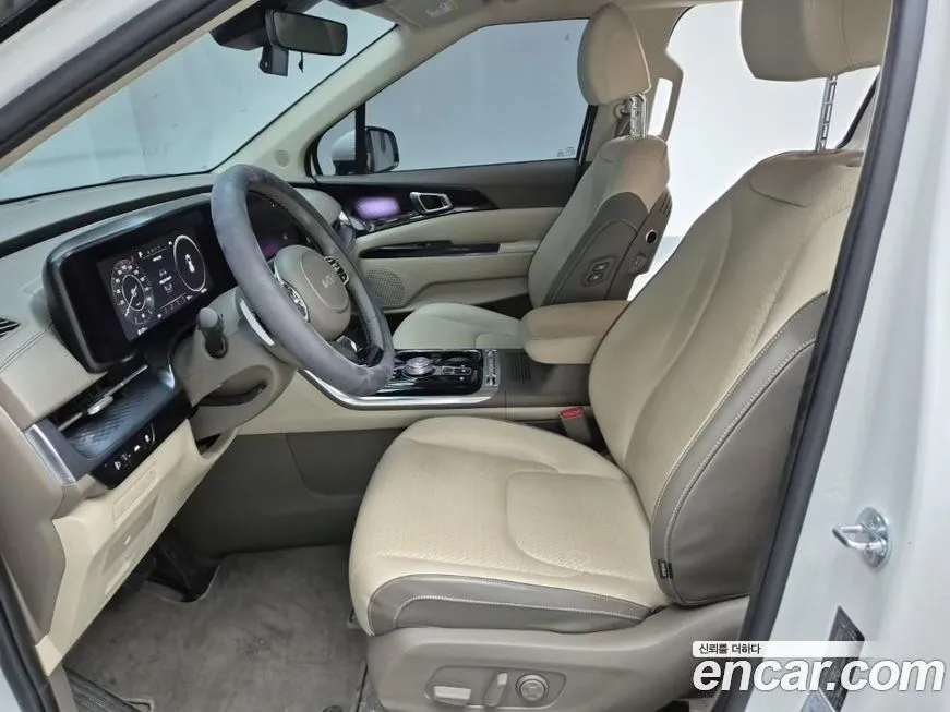 Kia Carnival — фото 10