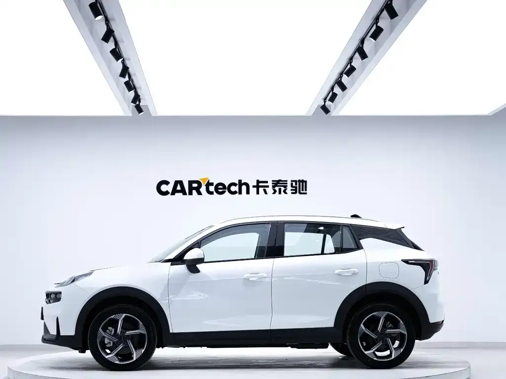 Lynk & Co 06 EM-P 2025 из CN, фото 2