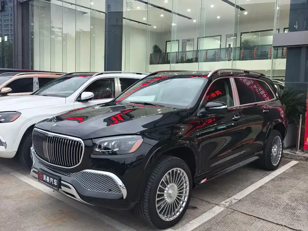 Mercedes-Benz GLS — фото 1