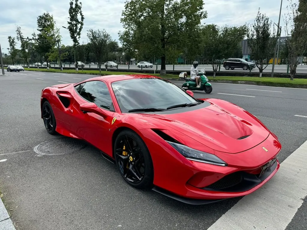 Ferrari F8 2022 из CN, фото 3
