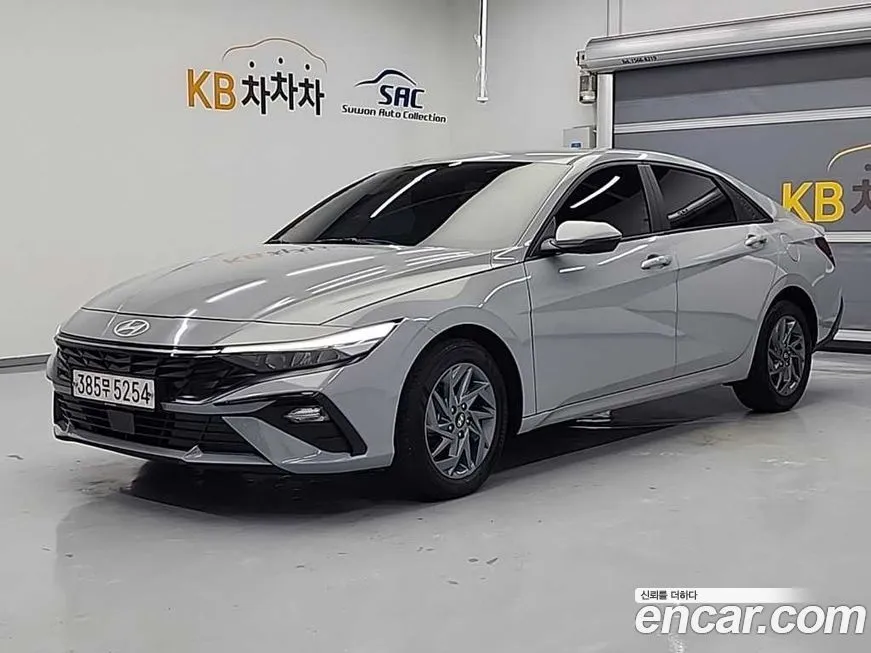 Hyundai AVANTE — фото 1