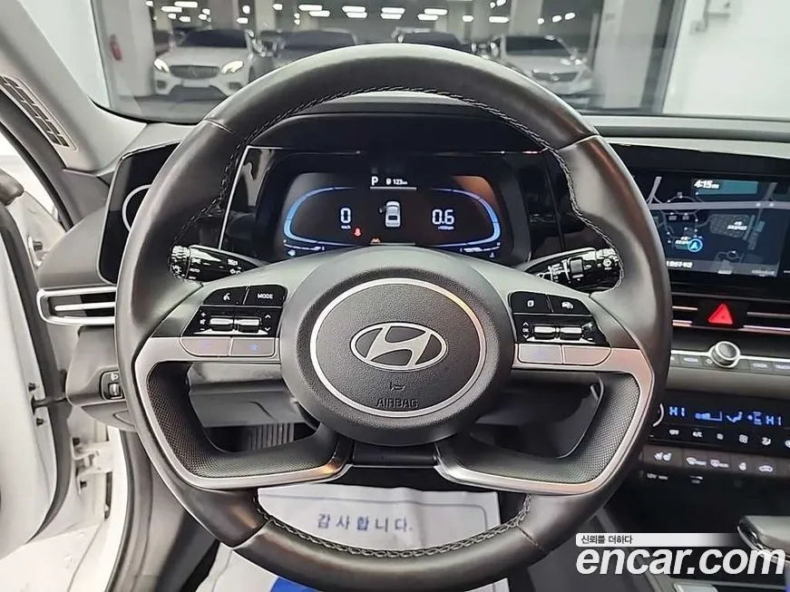 Hyundai AVANTE — фото 9