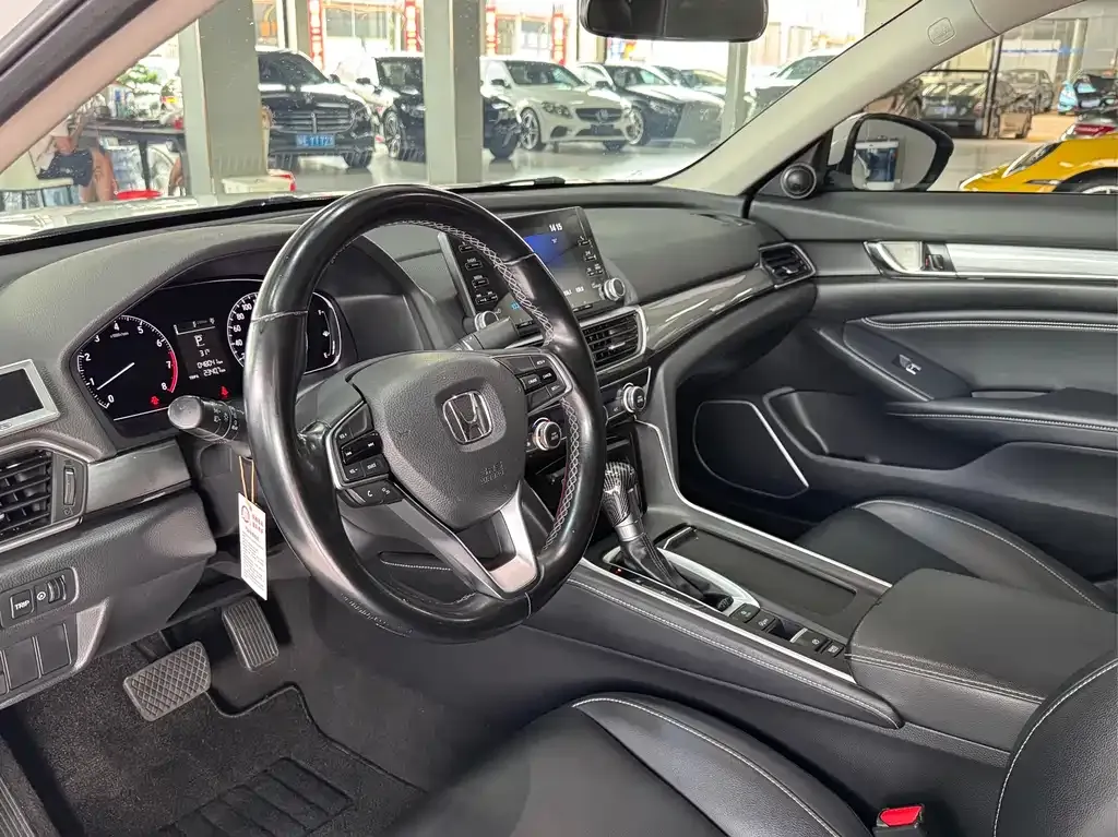 Honda Inspire 2021 из CN, фото 4