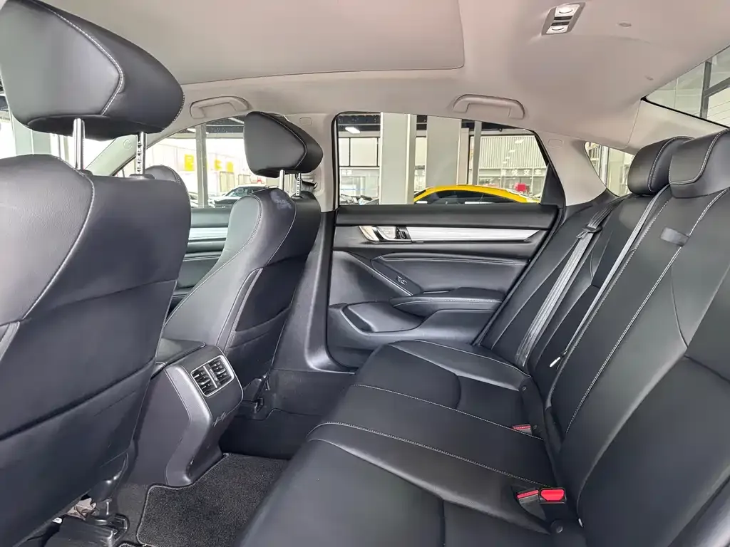 Honda Inspire 2021 из CN, фото 6
