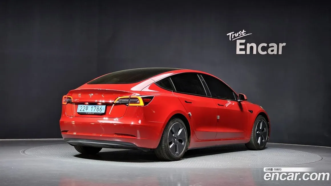 Tesla Model 3 2021 из KR, фото 2
