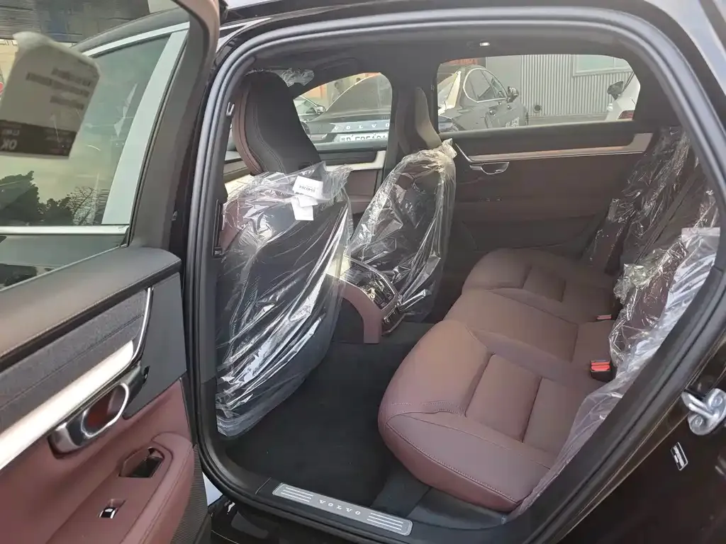 Volvo S90 — фото 10